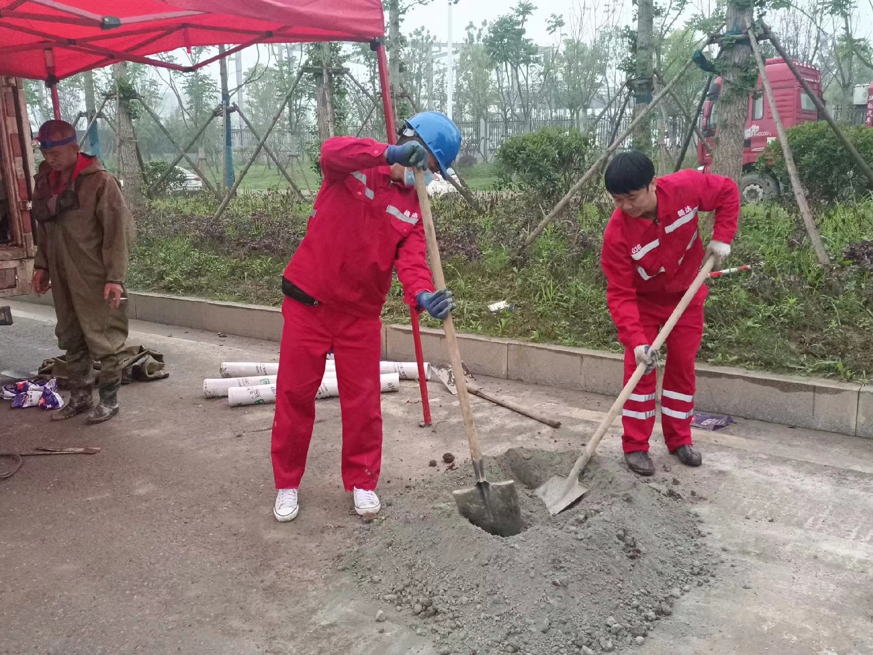 连州管道疏通哪家好】及时进行市政管道清淤